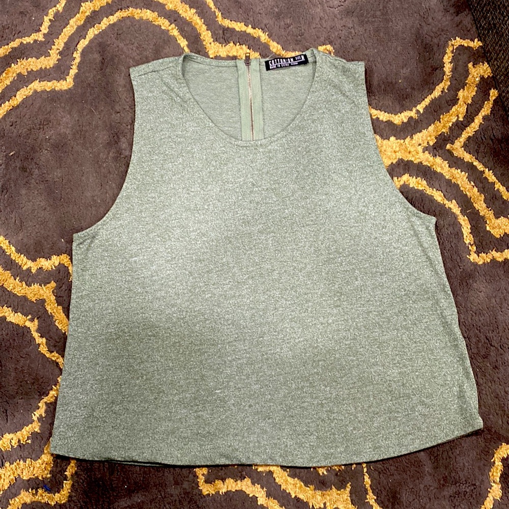 Green Tank top with back zipper Cotton On Size Medium Crop top Muscle Tee